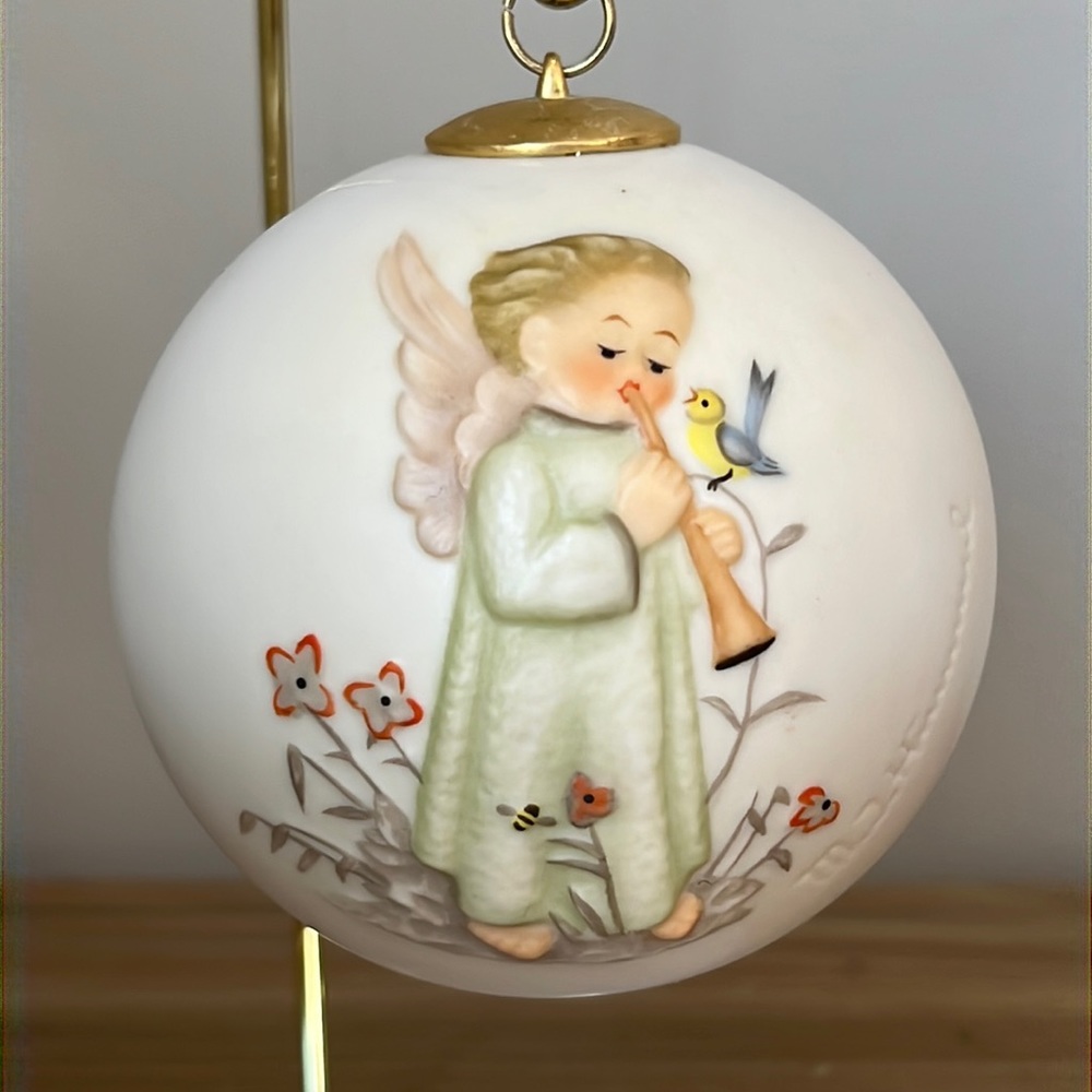 Hummel Ball Ornament Festival Harmony with Flute in Box